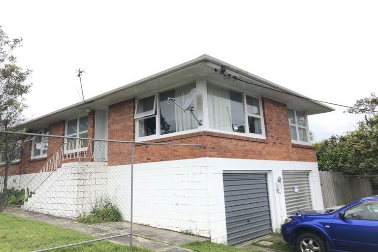 Photo of property in 1/15 Taharoto Road, Takapuna, Auckland, 0622