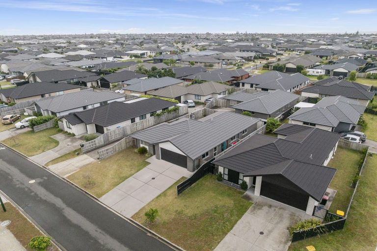 Photo of property in 8 Kanapa Close, Papamoa, 3118