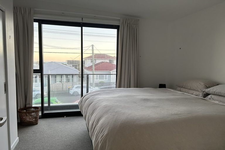 Photo of property in 4/20 Trent Street, Island Bay, Wellington, 6023