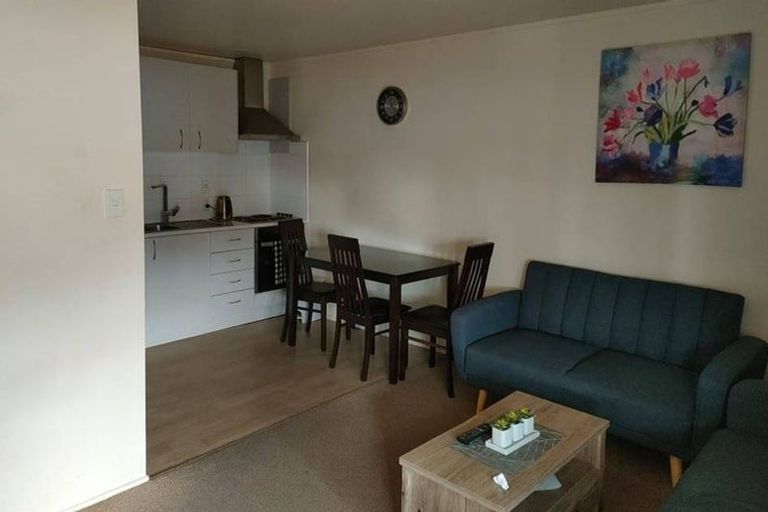 Photo of property in 1/29 Mon Desir Place, Manurewa, Auckland, 2102