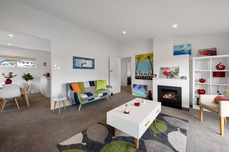 Photo of property in 3/15 Omana Road, Milford, Auckland, 0620