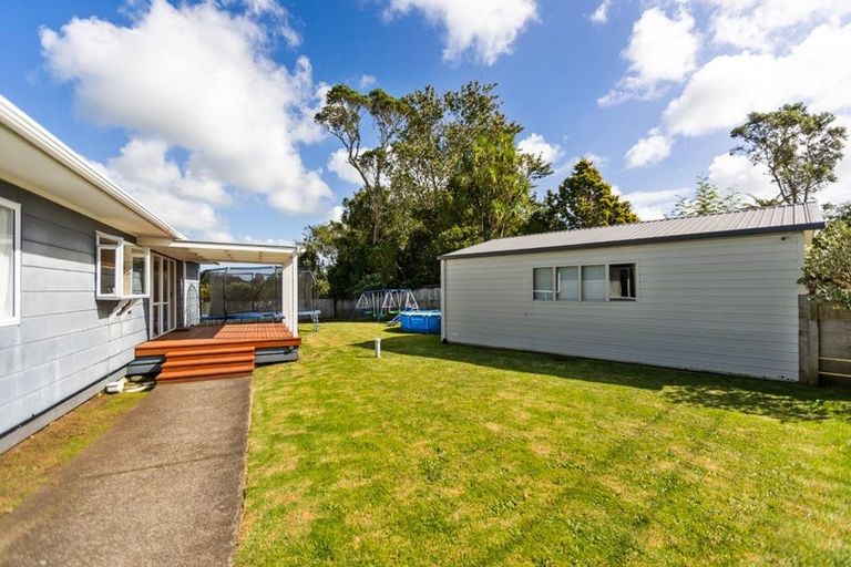 Photo of property in 98 Oxford Road, Okato, 4335