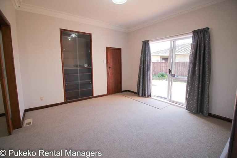 Photo of property in 4 Kenderdine Road, Papatoetoe, Auckland, 2025