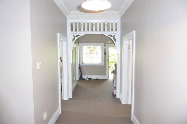 Photo of property in 18 Gladstone Road, North East Valley, Dunedin, 9010