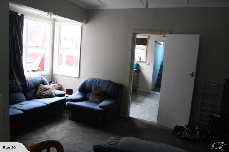 Photo of property in 4 Howard Street, Mount Cook, Wellington, 6021