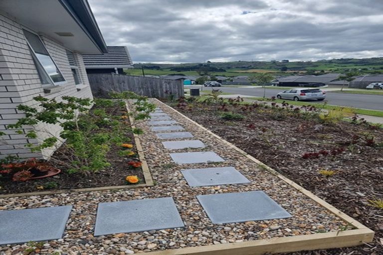 Photo of property in 15 Bellenden Crescent, Pokeno, 2402