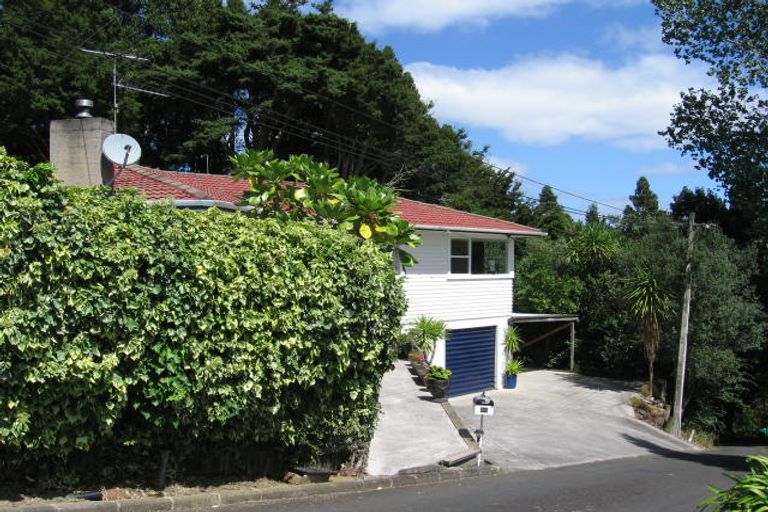 Photo of property in 28 Inglis Street, Birkenhead, Auckland, 0626