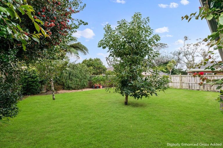 Photo of property in 5 Riverside Drive, Waiuku, 2123