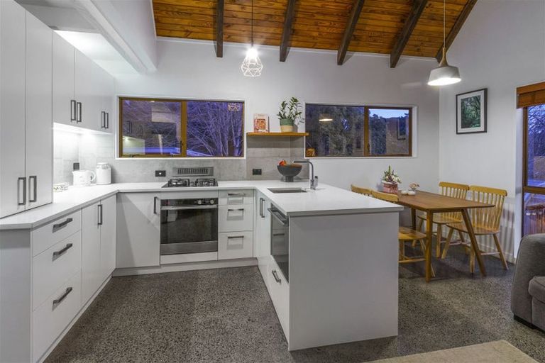 Photo of property in 19 Bernard Magnus Lane, Greenhithe, Auckland, 0632