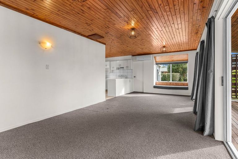 Photo of property in 12 Cove Road, Waipu, 0510