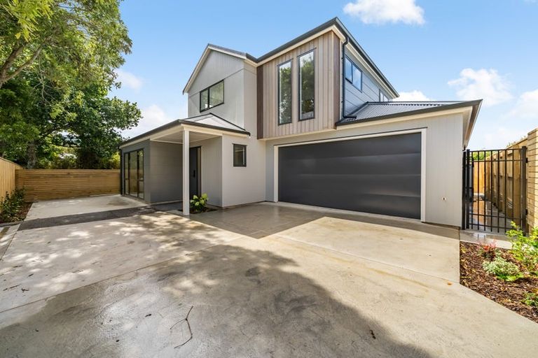 Photo of property in 47c Heretaunga Square, Silverstream, Upper Hutt, 5019