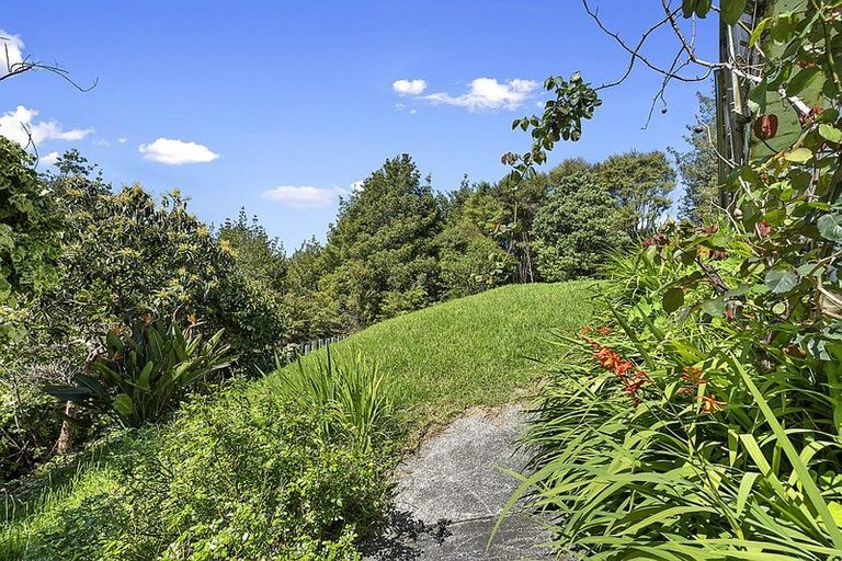 Photo of property in 180 Kahikatea Flat Road, Dairy Flat, Albany, 0794