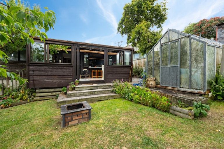 Photo of property in 32 Frances Street, Broad Bay, Dunedin, 9014