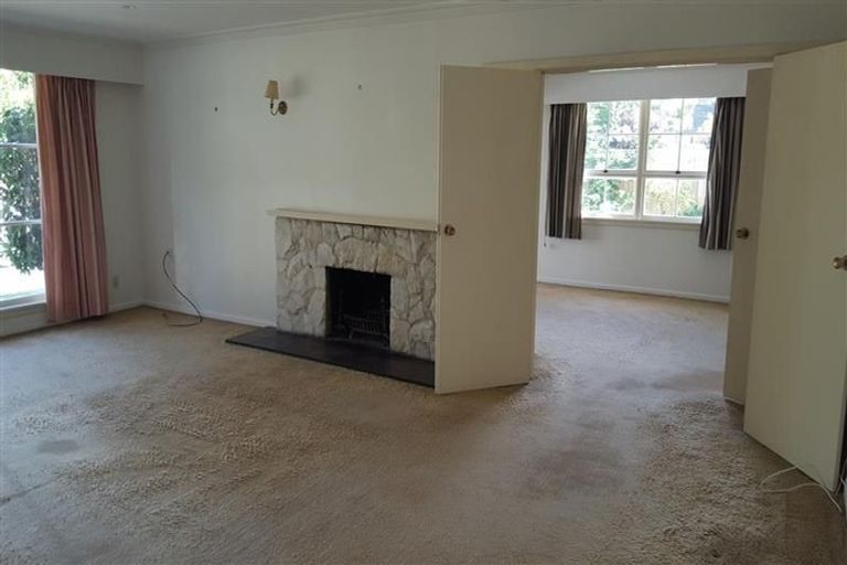 Photo of property in 8 Moorpark Place, Ilam, Christchurch, 8041