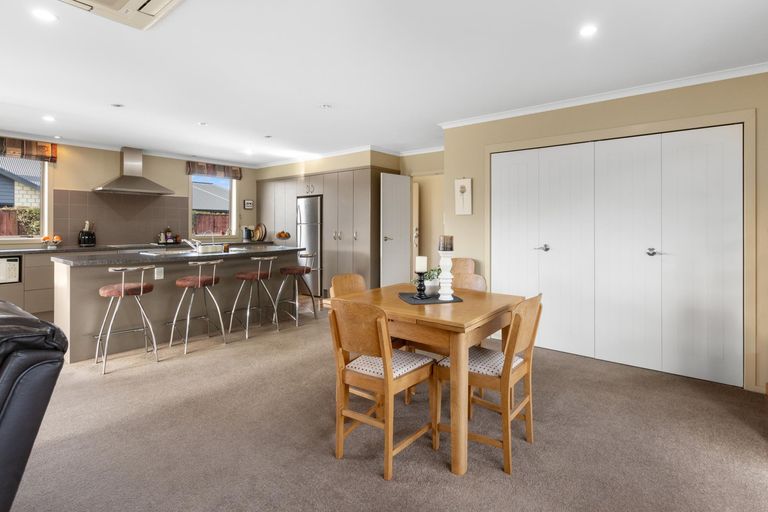 Photo of property in 76 Stirling Drive, Morrinsville, 3300