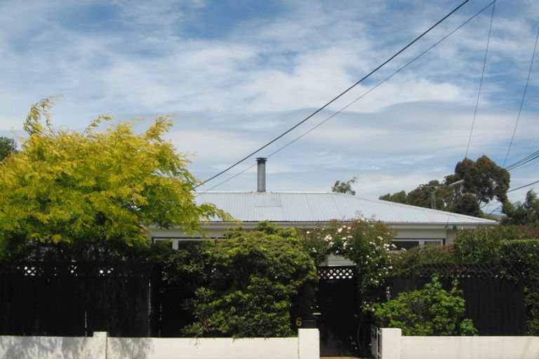 Photo of property in 2/6 Stenness Avenue, Somerfield, Christchurch, 8024