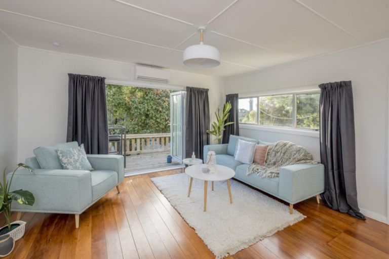 Photo of property in 22 Ngaio Street, Otaki Beach, Otaki, 5512