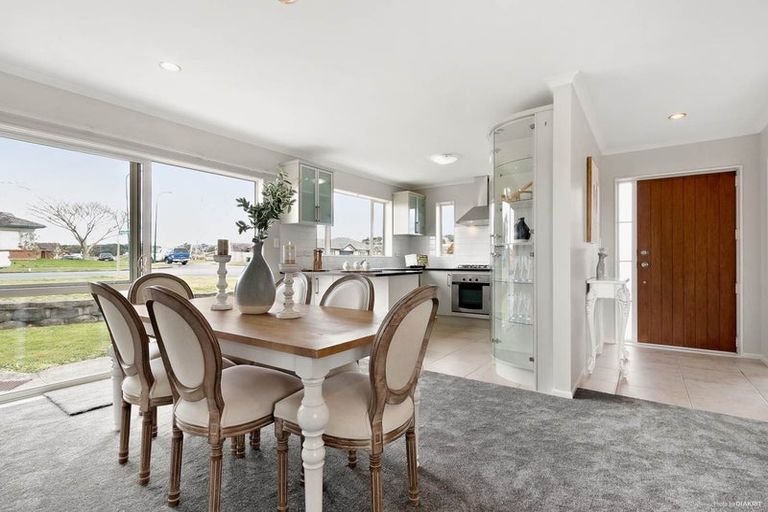 Photo of property in 34a Carrick Glen Avenue, Flat Bush, Auckland, 2019