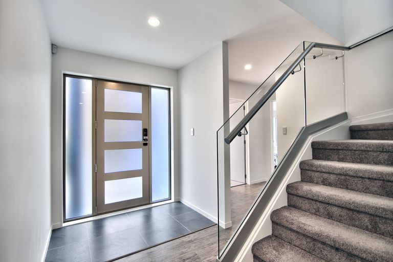 Photo of property in 18c Oriana Avenue, Lynfield, Auckland, 1042