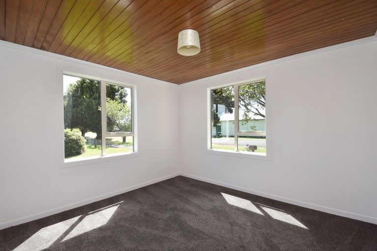 Photo of property in 17 Rye Street, Otautau, 9610