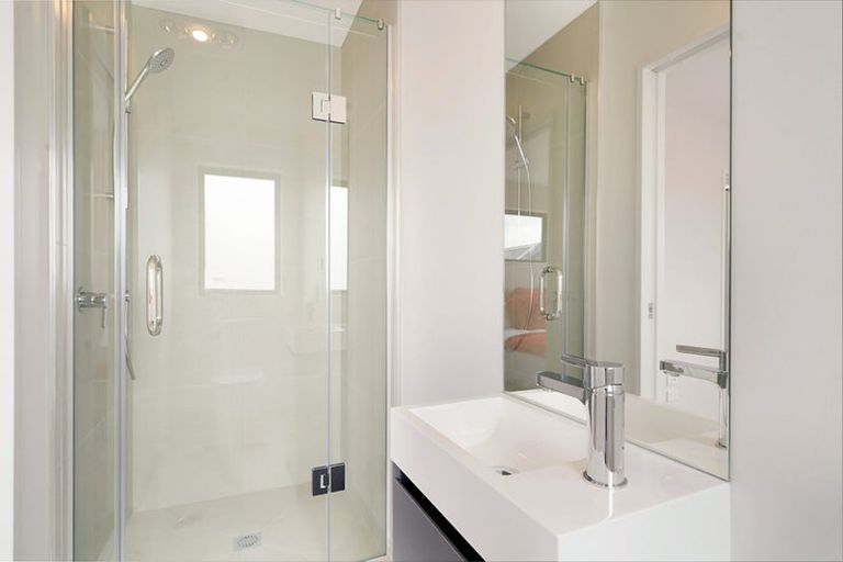 Photo of property in 7/85 Jaemont Avenue, Te Atatu South, Auckland, 0610