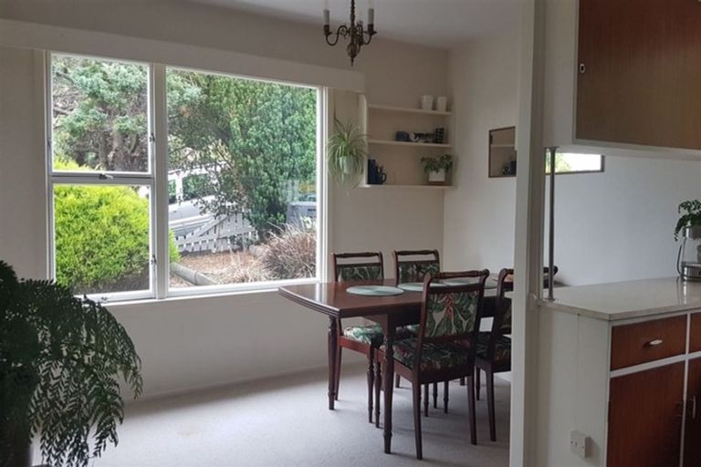 Photo of property in 1/2 Conifer Place, Huntsbury, Christchurch, 8022