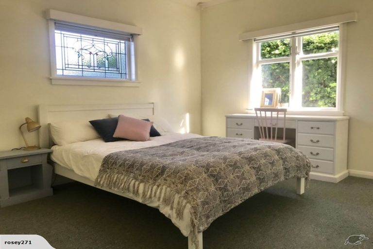 Photo of property in 33 Kiwi Street, Alicetown, Lower Hutt, 5010