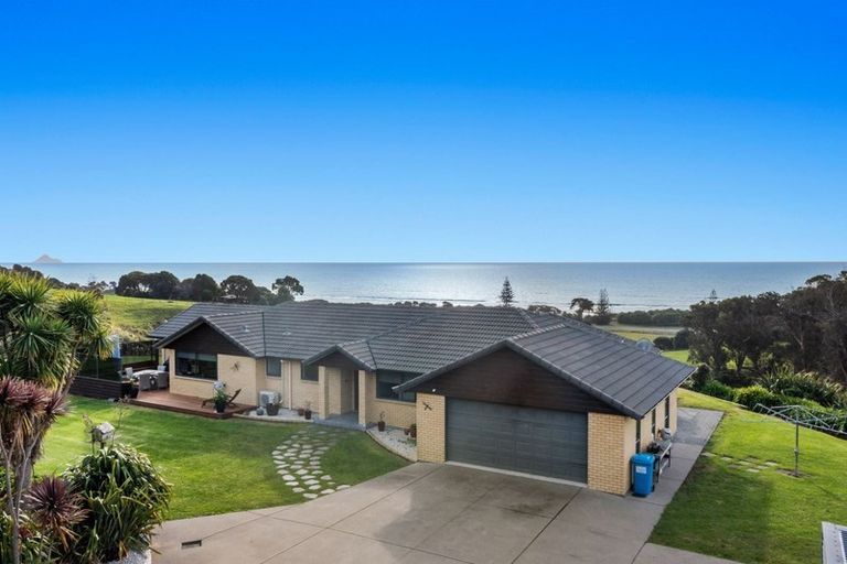 Photo of property in 45 Beach Road, Tirohanga, Opotiki, 3197