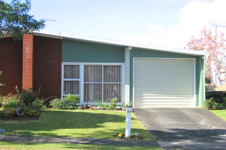 Photo of property in 32a Fairway Drive, Te Kamo, Whangarei, 0112