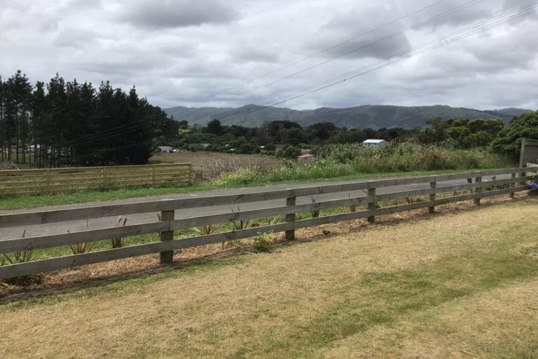 Photo of property in 9 Minnie Street, Shannon, 4821