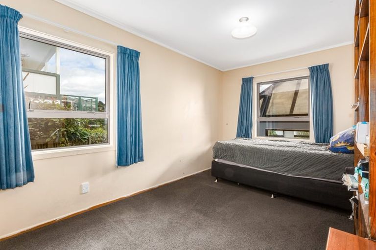 Photo of property in 35 Bosun Terrace, Whitby, Porirua, 5024