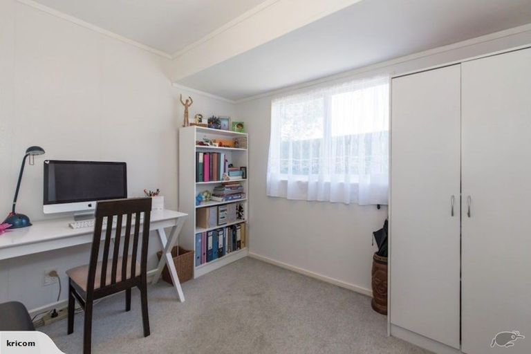 Photo of property in 440b Great South Road, Opaheke, Papakura, 2113