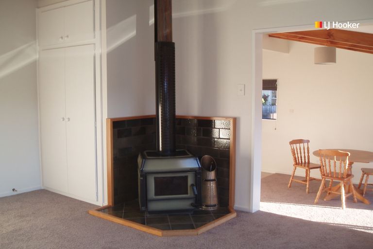 Photo of property in 9 Greenacres Street, Macandrew Bay, Dunedin, 9014