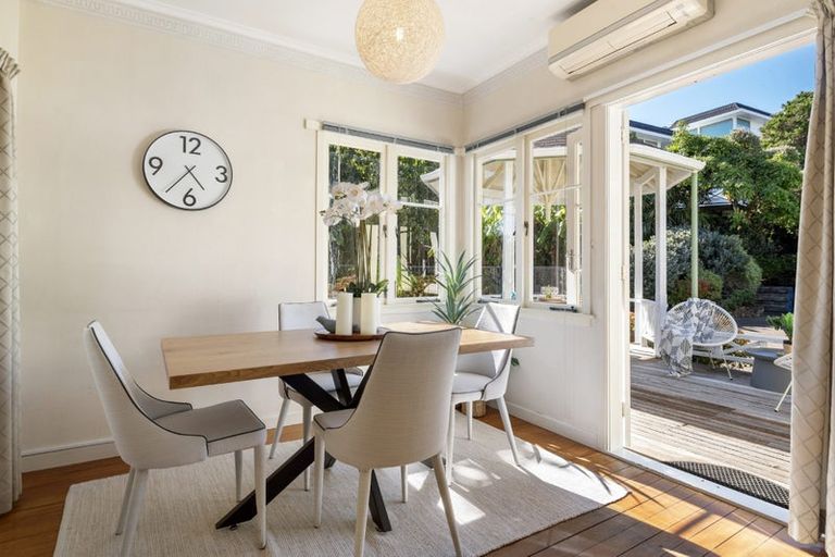 Photo of property in 1/26 Queens Parade, Devonport, Auckland, 0624