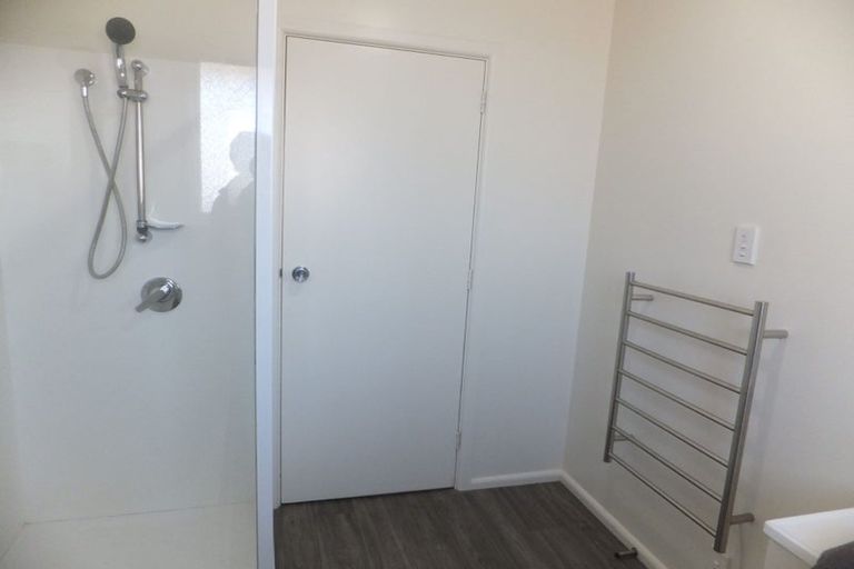 Photo of property in 2/184 Centaurus Road, Saint Martins, Christchurch, 8022