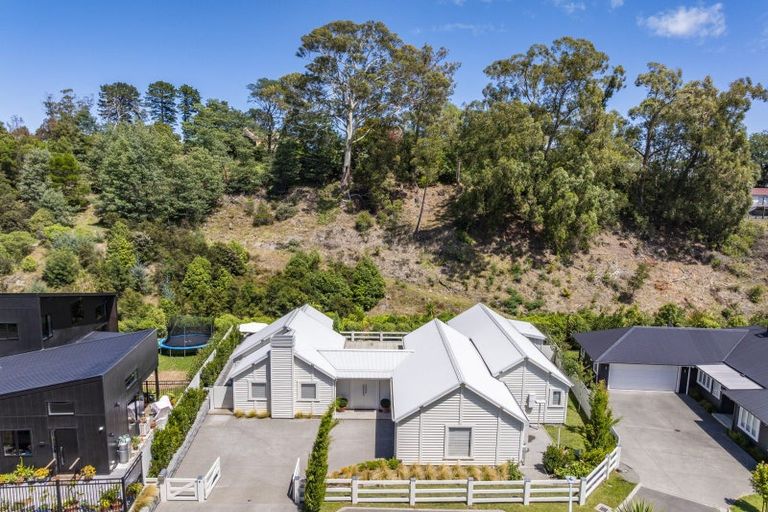 Photo of property in 12 Taruna Place, Havelock North, 4130
