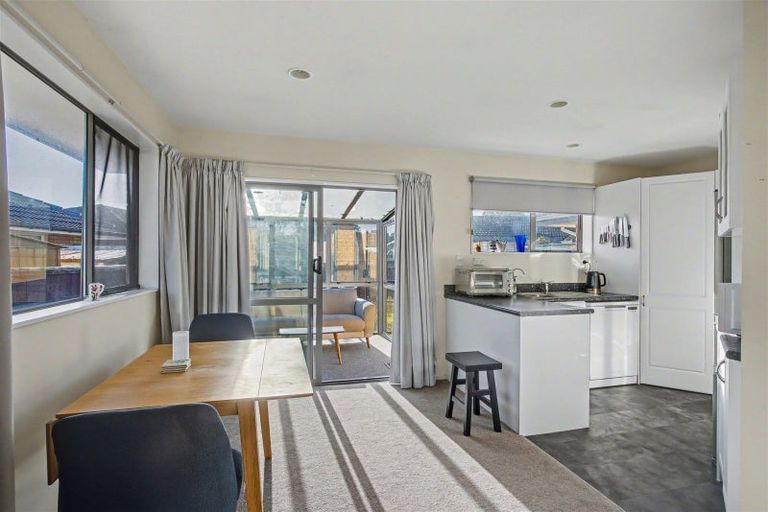 Photo of property in 1 Rochfort Place, Westport, 7825