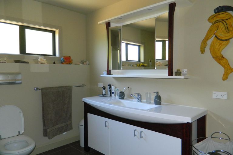 Photo of property in 35 Mission Road, Kerikeri, 0230