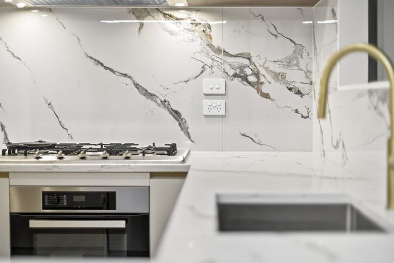 Photo of property in 27 Jandell Crescent, Bucklands Beach, Auckland, 2014