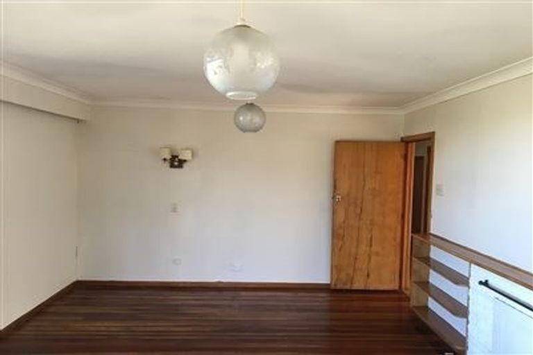 Photo of property in 4 Bevyn Street, Castor Bay, Auckland, 0620