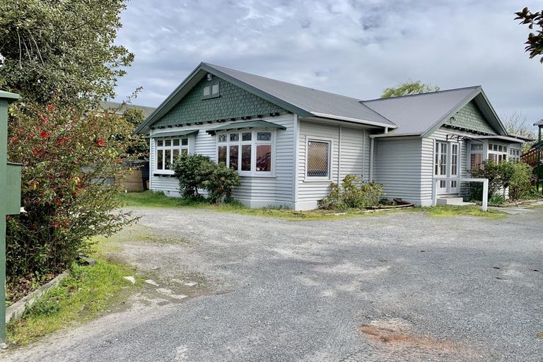 Photo of property in 129 Clyde Road, Ilam, Christchurch, 8041
