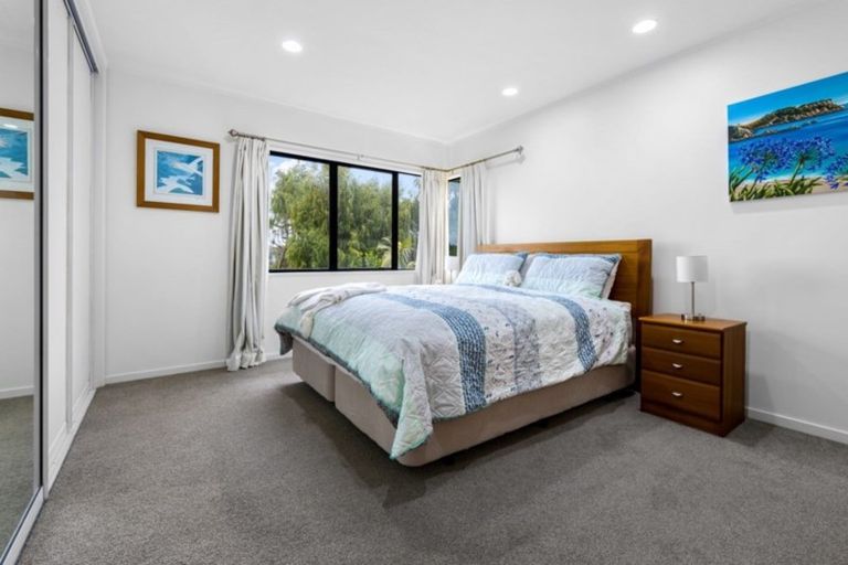 Photo of property in 1/547 East Coast Road, Browns Bay, Auckland, 0630