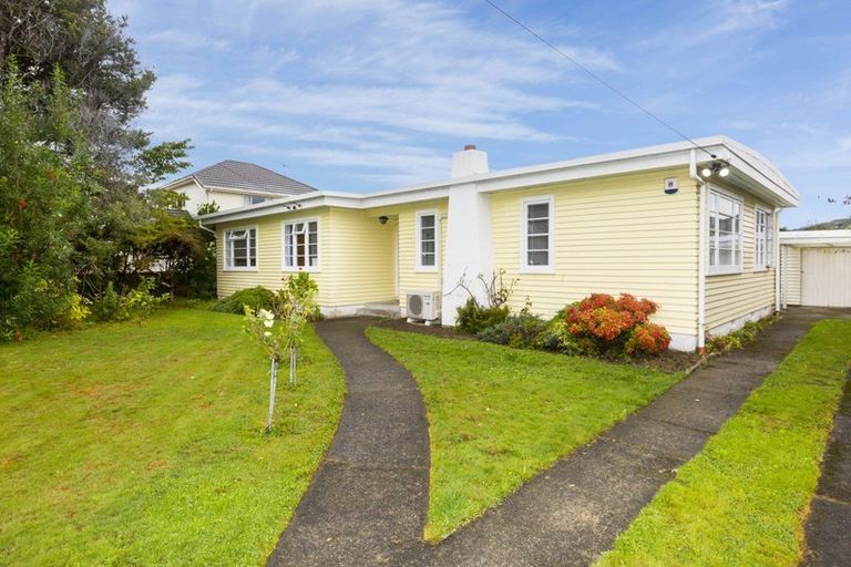 Photo of property in 63 Golders Road, Elderslea, Upper Hutt, 5018