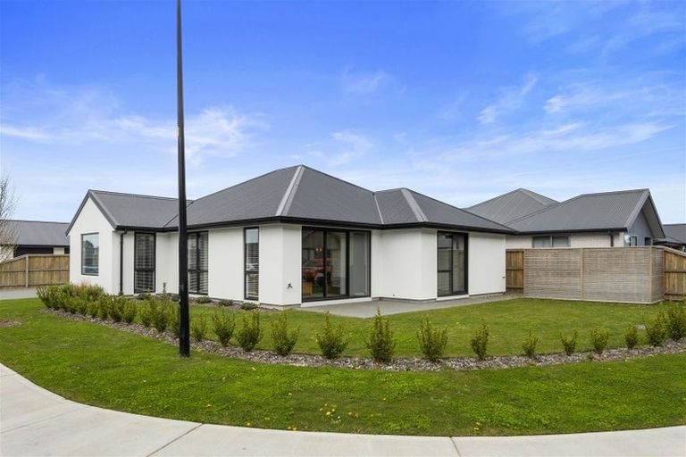 Photo of property in 2 Stonyer Street, Woodend, 7610