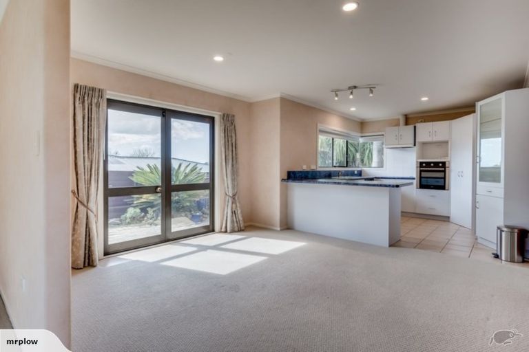 Photo of property in 11 Avon Rise, Welcome Bay, Tauranga, 3112