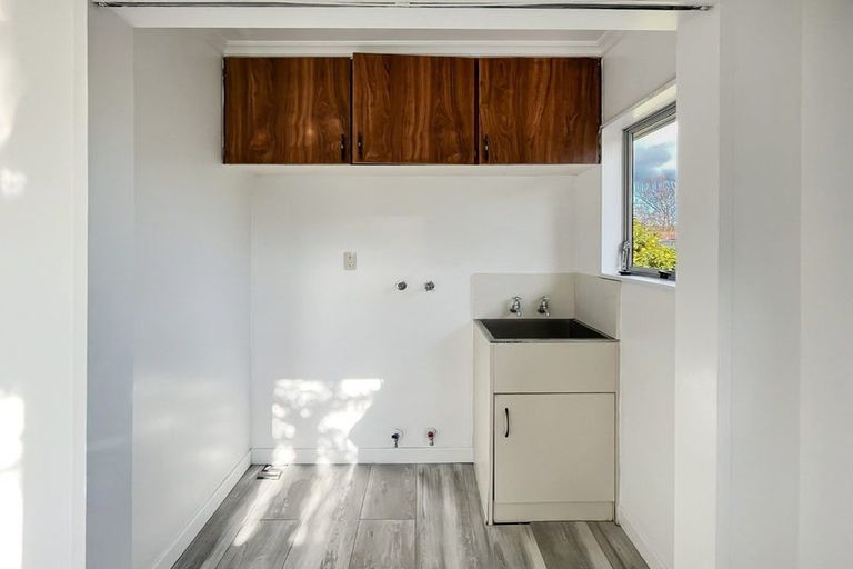 Photo of property in 4a Ruamahanga Crescent, Terrace End, Palmerston North, 4410