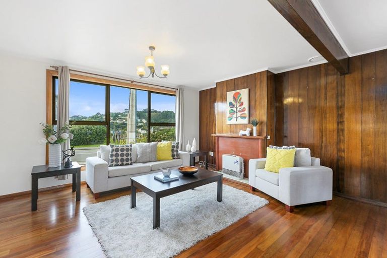 Photo of property in 3a Nuku Street, Strathmore Park, Wellington, 6022