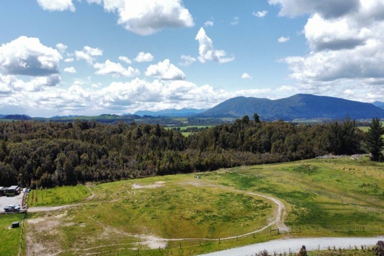 Photo of property in 4/203 Lake Brunner Road, Moana, 7875