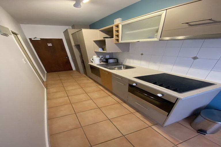 Photo of property in Atrium Towers, 5c/154 The Terrace, Wellington Central, Wellington, 6011