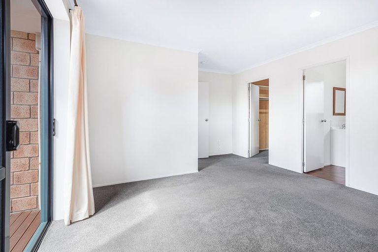 Photo of property in 18 Everton Place, Grandview Heights, Hamilton, 3200